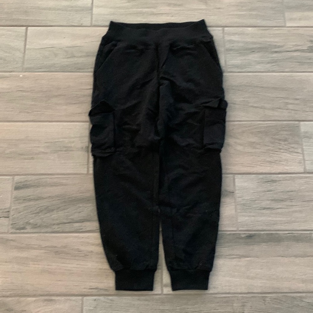 ALO Yoga Black Cargo Jogger Track Pants